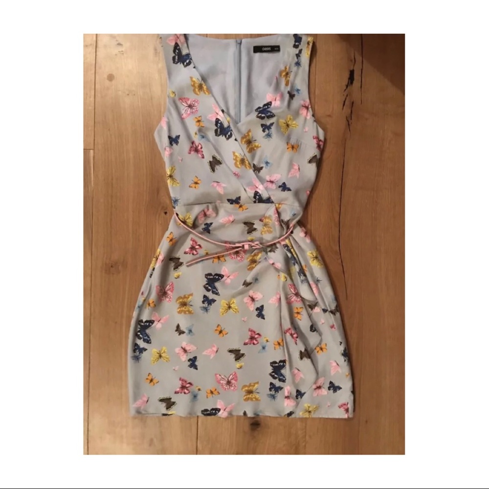 Stunning Oasis dress 👗🧡🦋